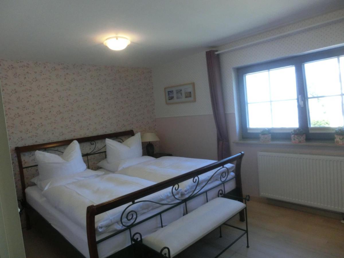 Gaestehaus Daheim Lohme Esterno foto