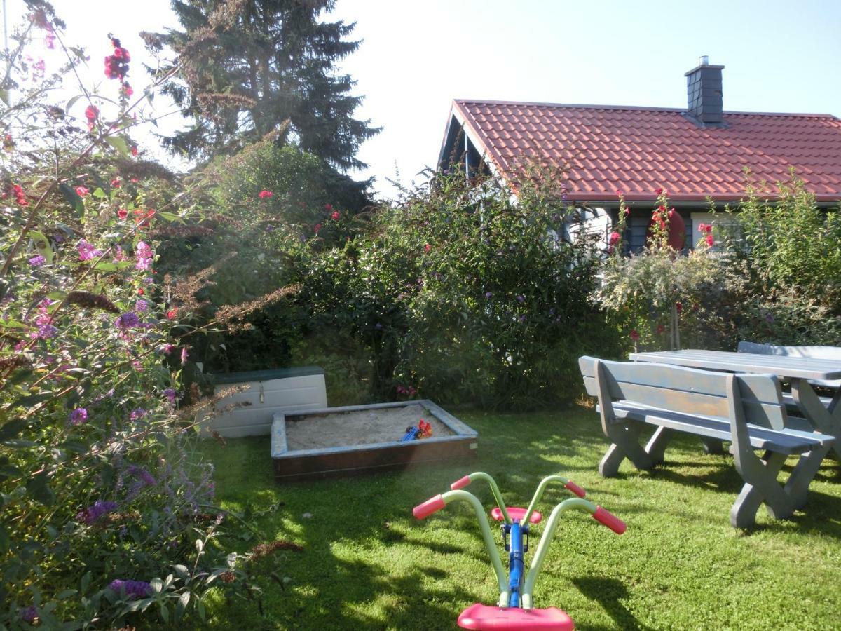 Gaestehaus Daheim Lohme Esterno foto